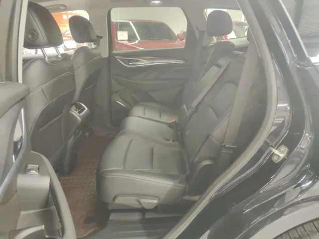 Buick Enclave — Фото автомобиля 16
