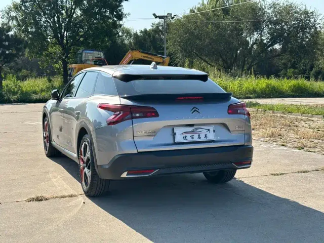 Citroen C5 X — Фото автомобиля 4