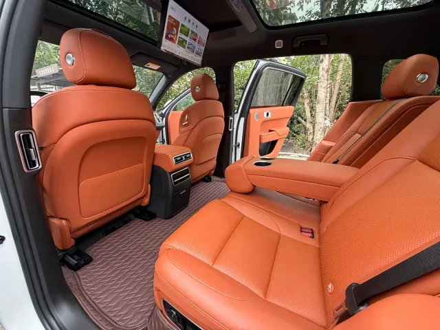 Li Auto L7 — Фото автомобиля 26