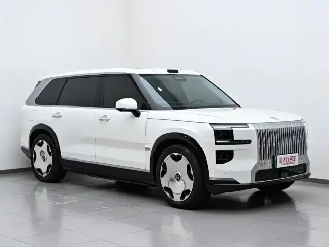 ZEEKR Zeekr 9X 2025 model Ultra Edition 70kWh — Фото автомобиля 4