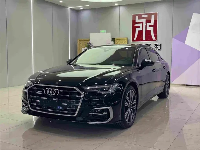 Фотография автомобиля — Audi A6L