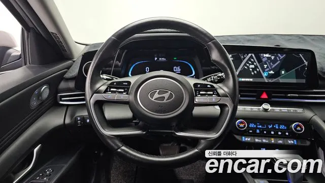 Hyundai AVANTE Новый Avante (CN7) — Фото автомобиля 12