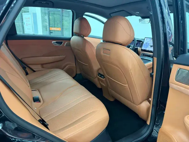 Shangjie SUV — Фото автомобиля 12