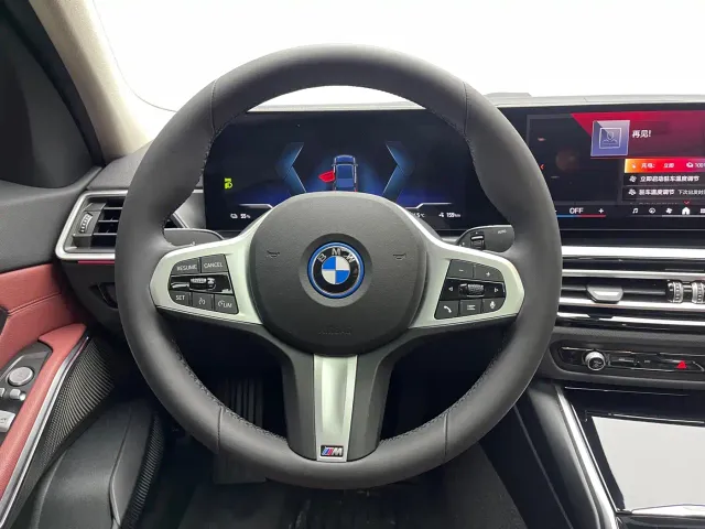 BMW i3 — Фото автомобиля 12