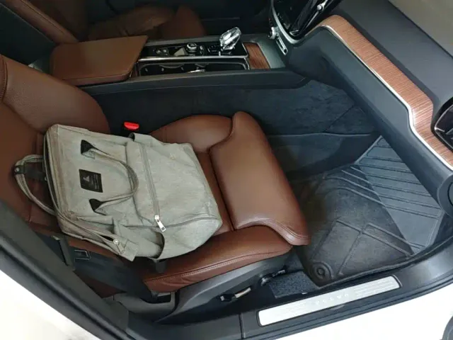 Volvo S60 — Фото автомобиля 24