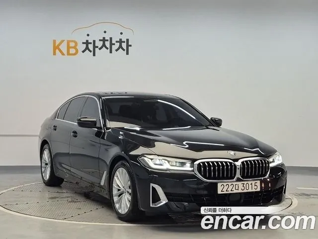 BMW 5 Series G30 — Фото автомобиля 4