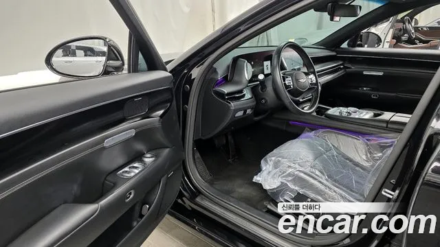 Genesis G90 Бензин 3.5 турбо AWD — Фото автомобиля 10