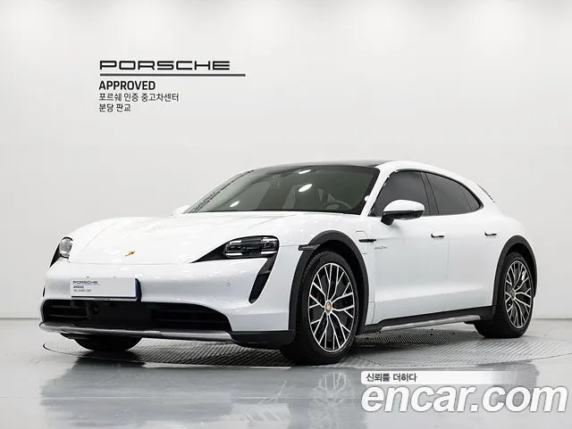Фотография автомобиля — Porsche Taycan Taycan Khan