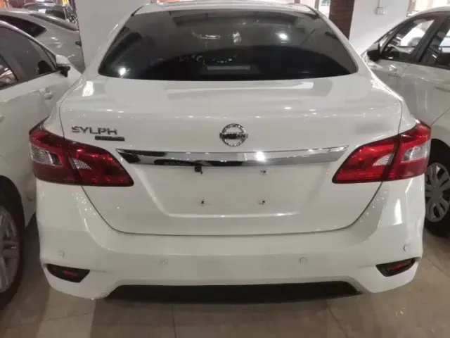 Nissan Sylphy — Фото автомобиля 5
