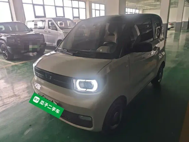 Фотография автомобиля — Wuling Hongguang Mini EV
