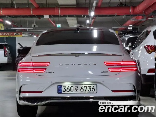 Genesis G80 Бензин 2.5 турбо AWD — Фото автомобиля 4