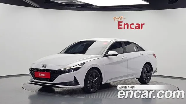 Фотография автомобиля — Hyundai Avante CN7
