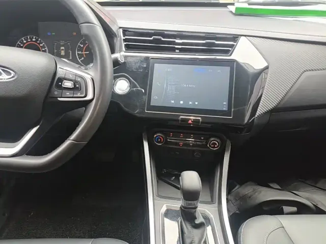 Chery Tiggo 3x — Фото автомобиля 12