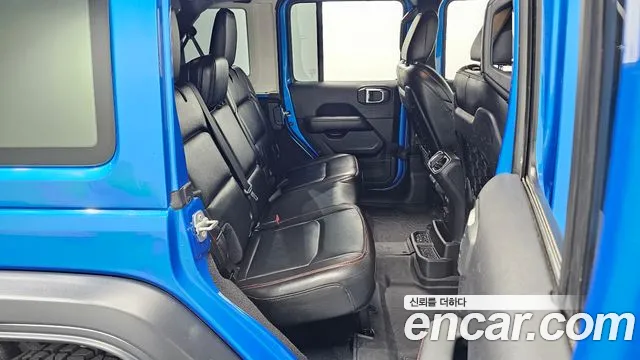 Jeep Wrangler Wrangler (JL) — Фото автомобиля 11
