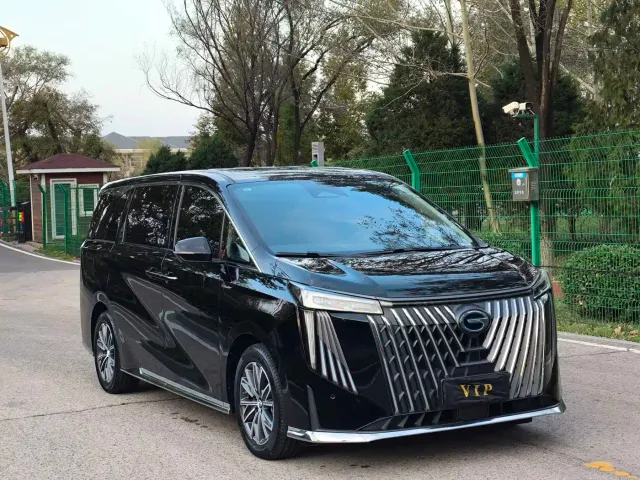 GAC Trumpchi M8 — Фото автомобиля 3
