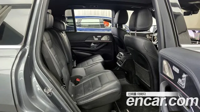 Mercedes-Benz GLS-Class — Фото автомобиля 12