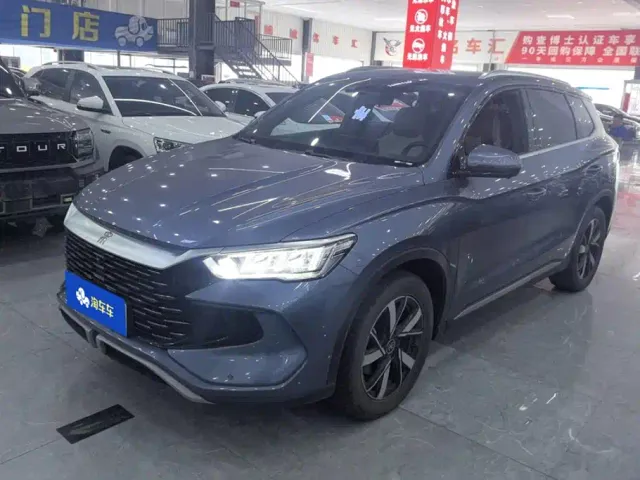 Фотография автомобиля — BYD Song Pro