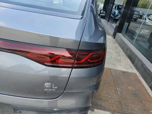 BYD Qin L — Фото автомобиля 7