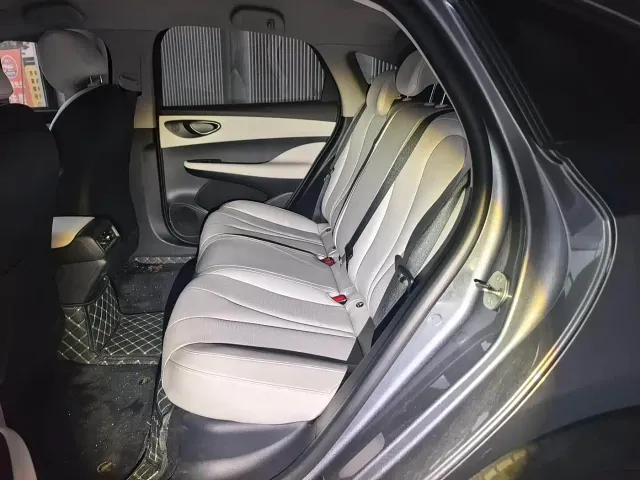 BYD Seal 05 DM-i — Фото автомобиля 5