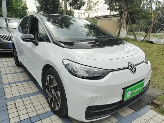 Volkswagen ID.3 — Фото автомобиля 3