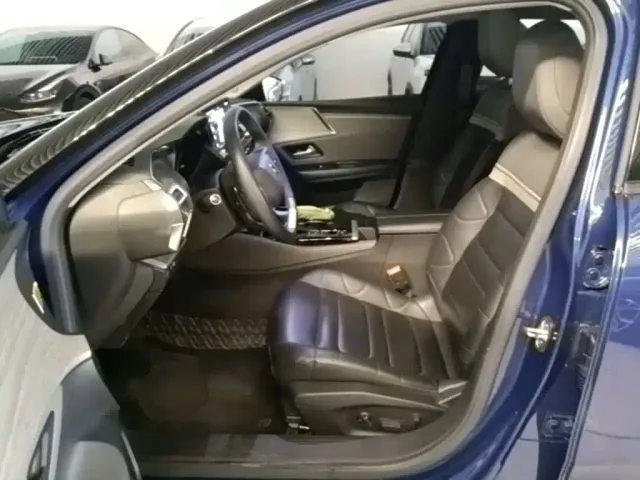 Citroen C5 X — Фото автомобиля 14