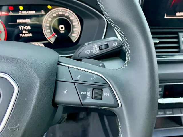 Audi Q5L — Фото автомобиля 22