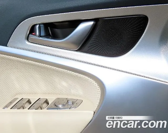 Genesis G70 New — Фото автомобиля 14