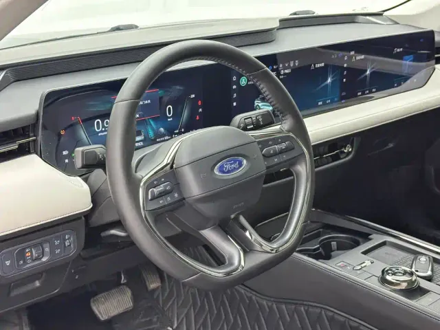 Ford EVOS — Фото автомобиля 19
