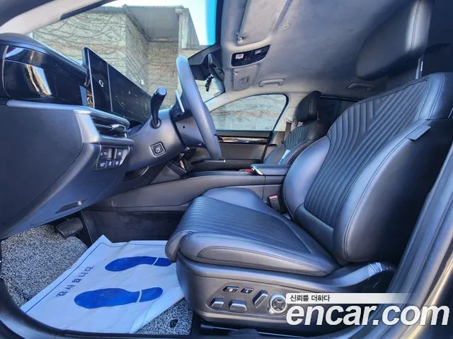 Hyundai Grandeur GN7 — Фото автомобиля 10