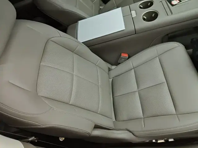 IM Motors LS6 — Фото автомобиля 24