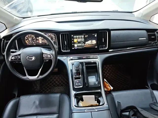 GAC Trumpchi M8 — Фото автомобиля 9