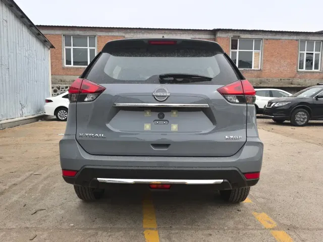 Nissan X-Trail — Фото автомобиля 5