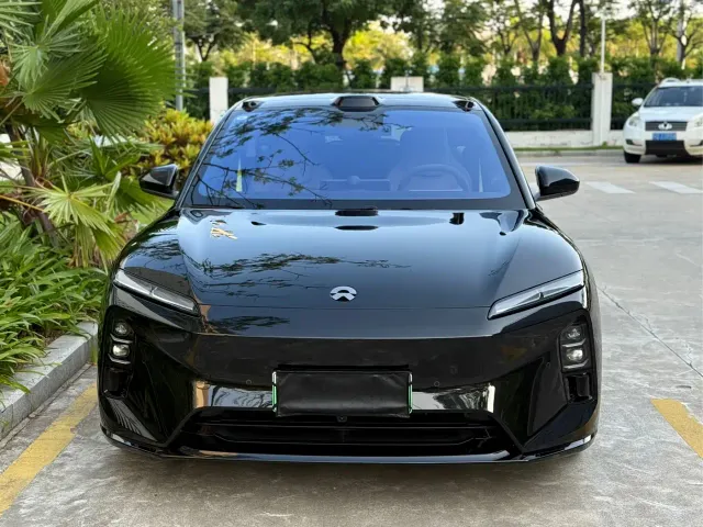 Nio ET5 Touring — Фото автомобиля 2