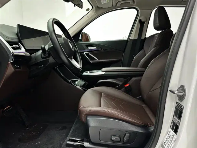 BMW X1 — Фото автомобиля 10