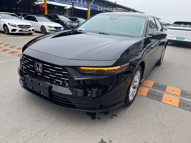 Фотография автомобиля — Honda Accord