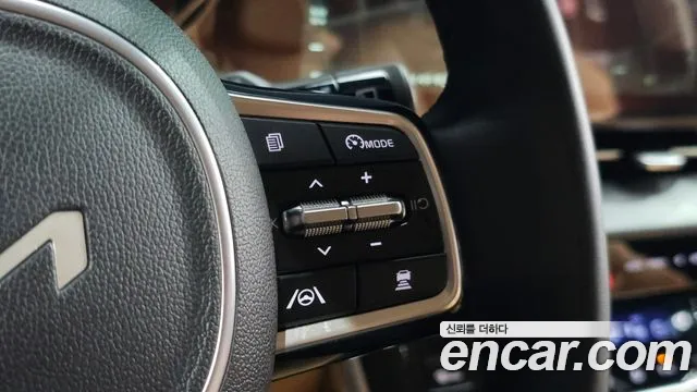 Kia Carnival 4th Gen — Фото автомобиля 23