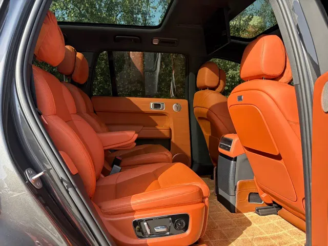 Li Auto L9 — Фото автомобиля 12