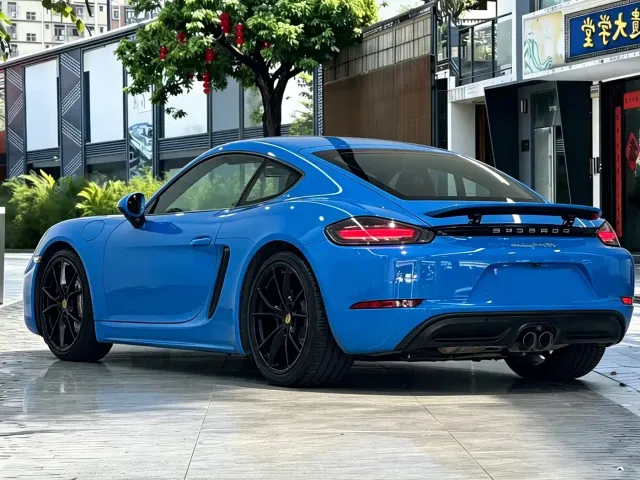 Porsche 718 — Фото автомобиля 9