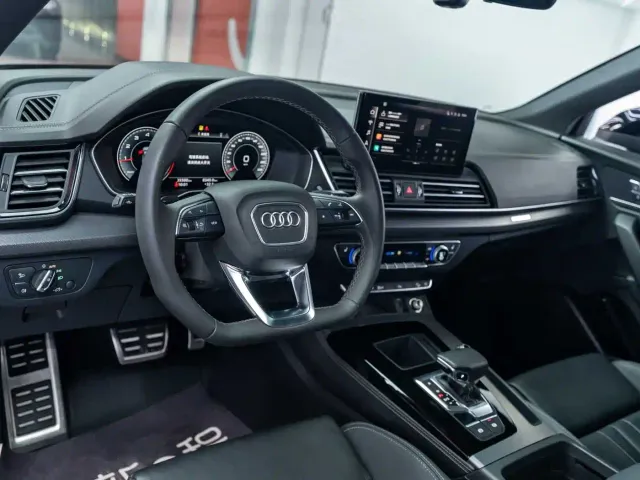 Audi Q5L — Фото автомобиля 8