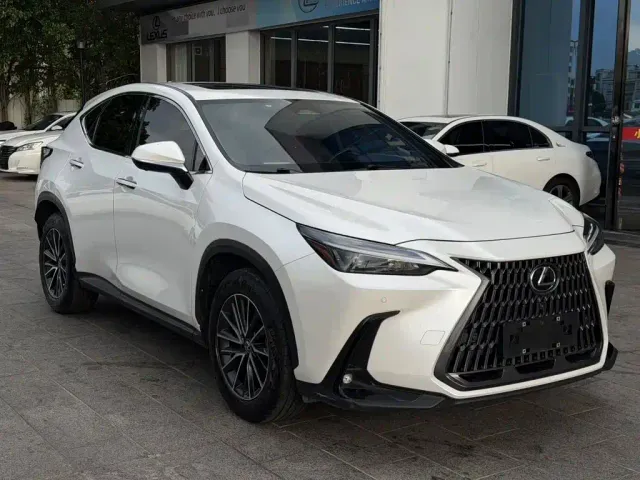 Lexus Lexus NX 2022 260 FWD Innovation Edition — Фото автомобиля 3