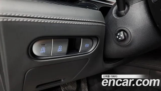 Genesis G90 Бензин 3.5 турбо AWD — Фото автомобиля 27