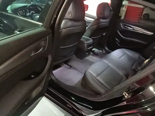 Cadillac CT5 — Фото автомобиля 16