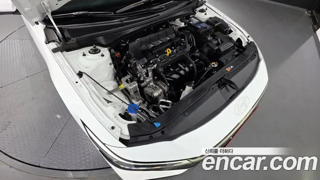 Hyundai AVANTE Новый Avante (CN7) — Фото автомобиля 6
