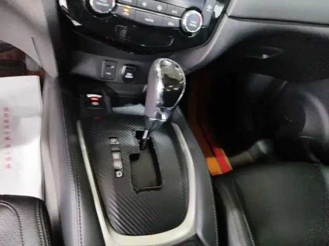 Nissan X-Trail — Фото автомобиля 13