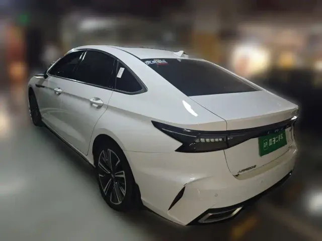 Chery Arrizo 8 — Фото автомобиля 4