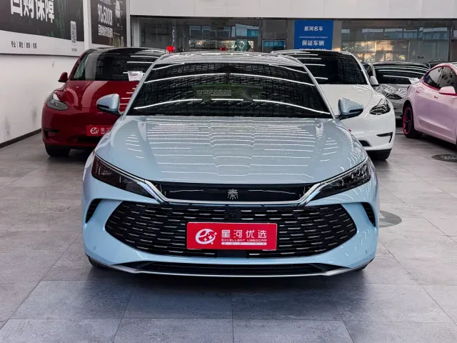 BYD Qin L — Фото автомобиля 2