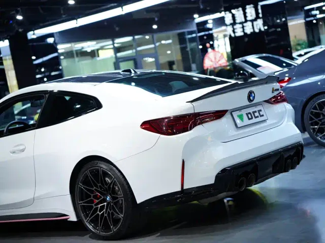 BMW M4 — Фото автомобиля 7