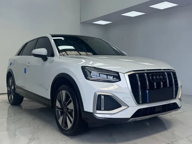 Audi Q2L — Фото автомобиля 3