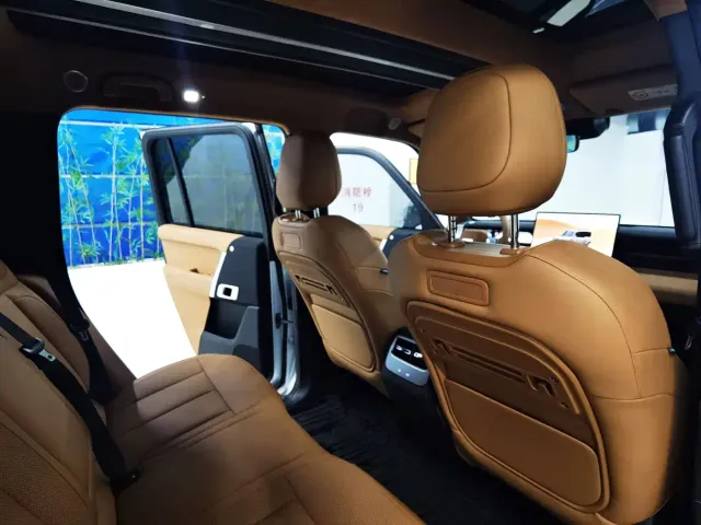 iCAR V27 — Фото автомобиля 15