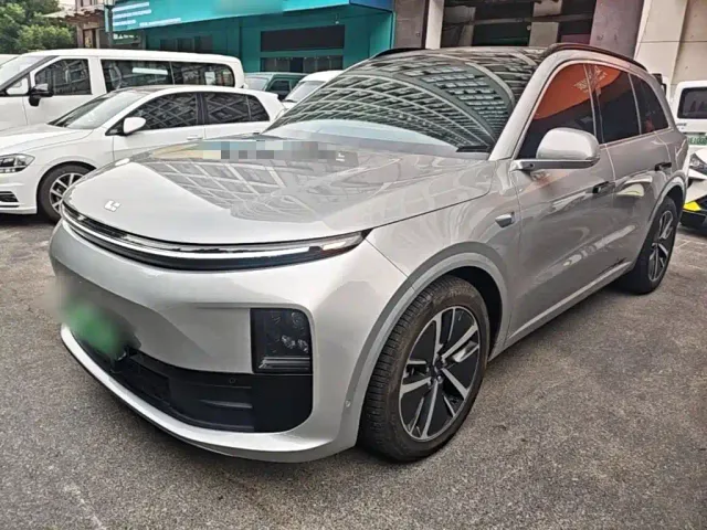 Фотография автомобиля — Li Auto L6